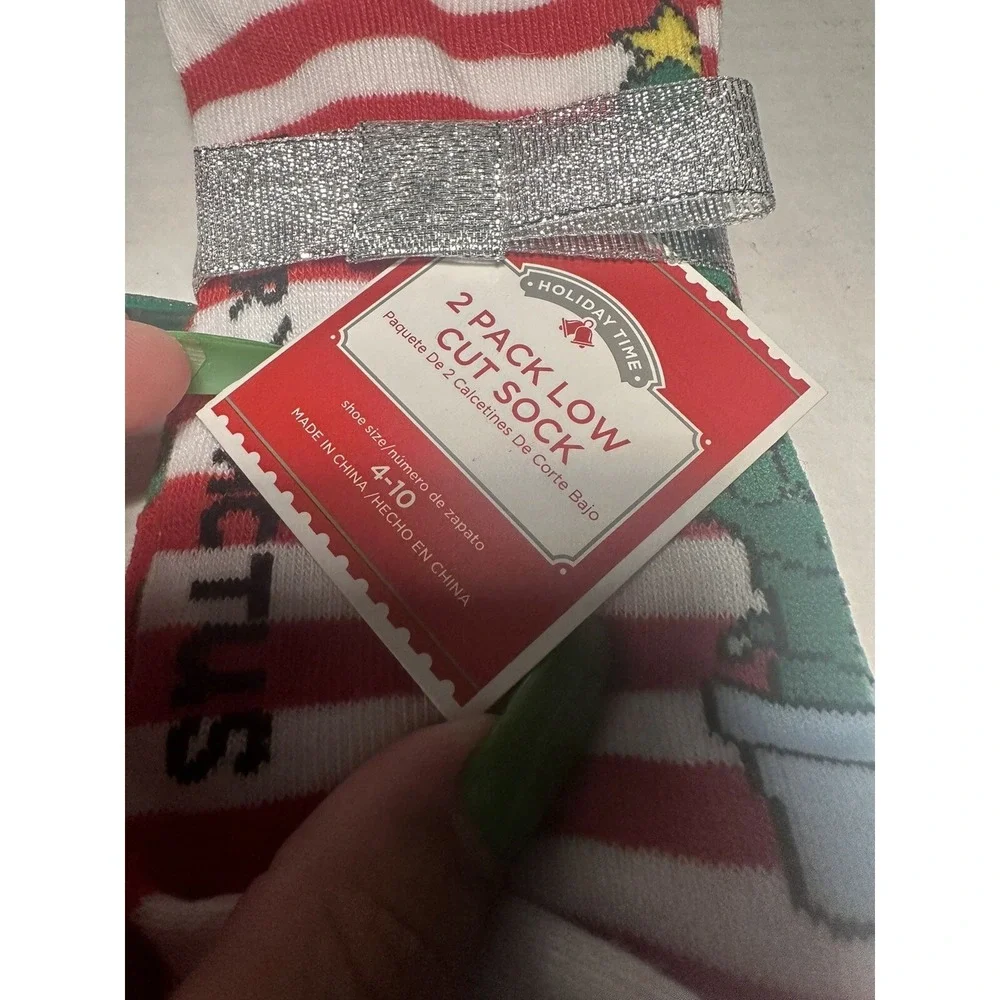 holiday time 2 pairs womens christmas low cut ankle socks size‎ 4-10